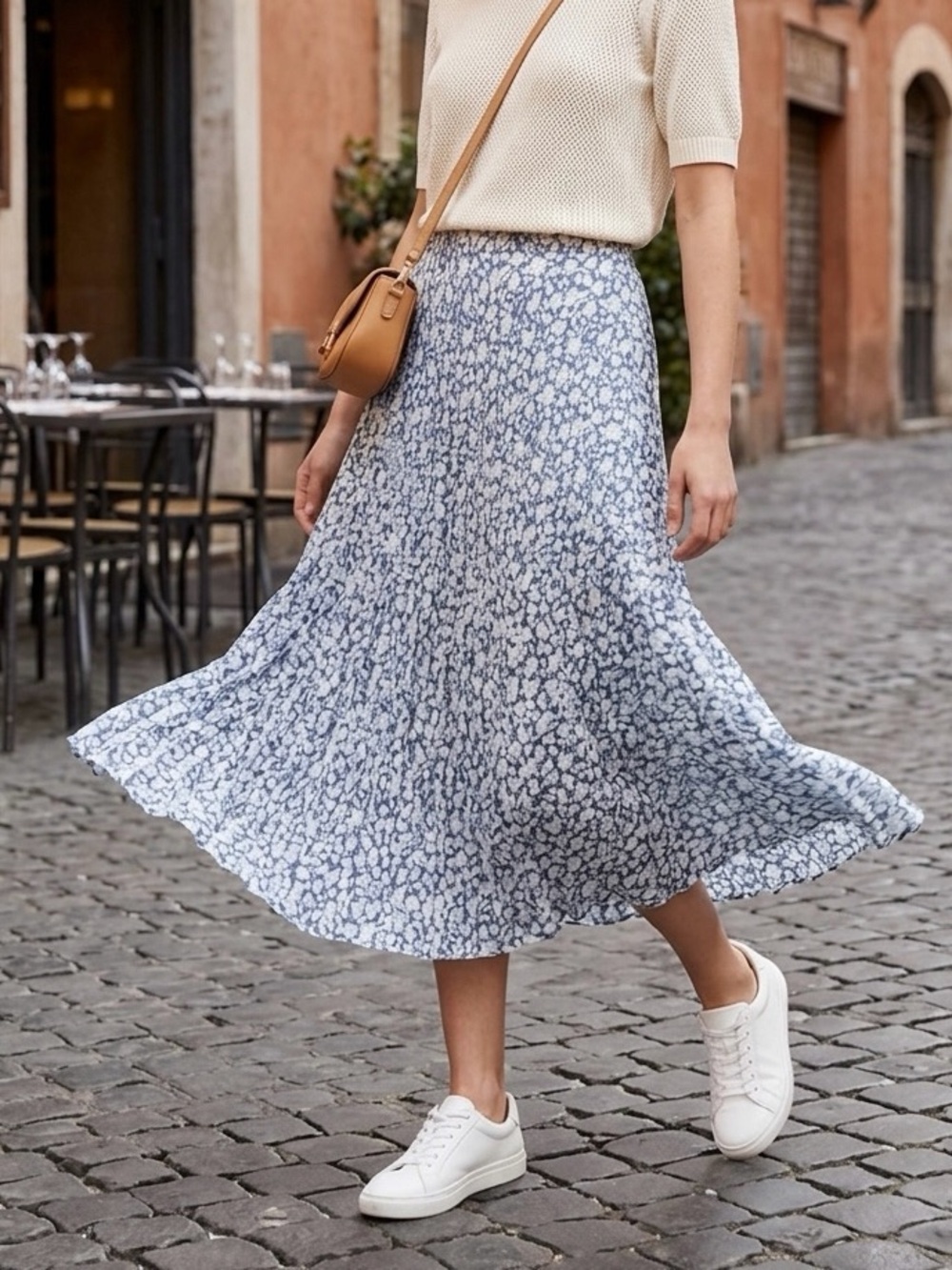 CHAPS Blue & White Floral Pleated Midi Skirt Size Small
